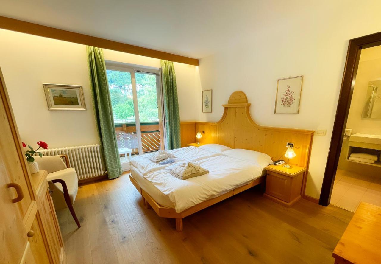 Alledolomiti Boutique Lake Hotel - Adults Friendly Molveno Kültér fotó