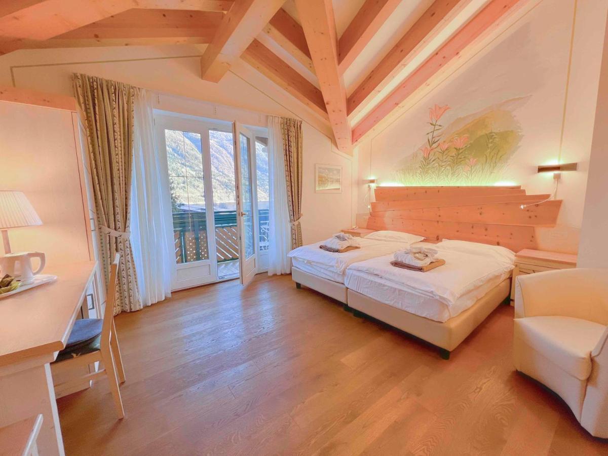 Alledolomiti Boutique Lake Hotel - Adults Friendly Molveno Kültér fotó