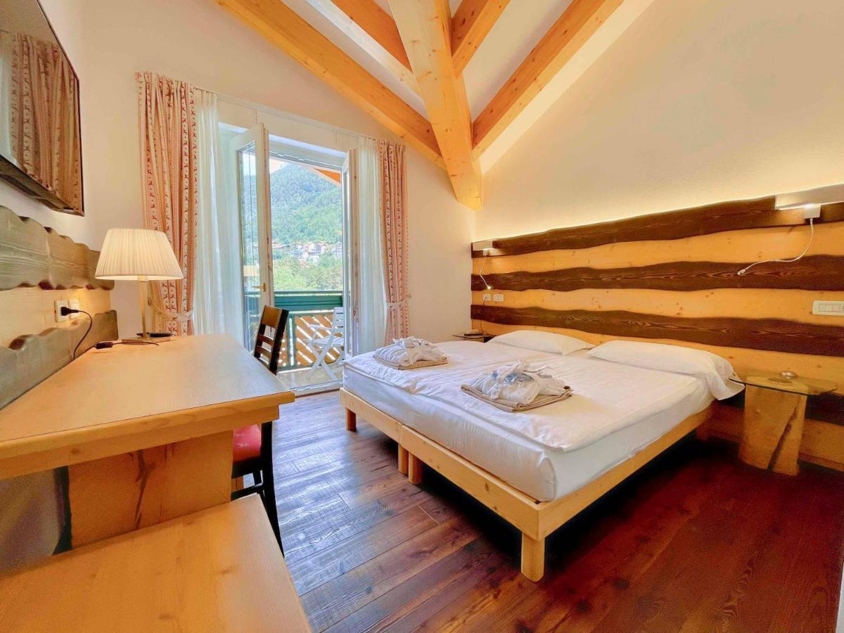 Alledolomiti Boutique Lake Hotel - Adults Friendly Molveno Kültér fotó